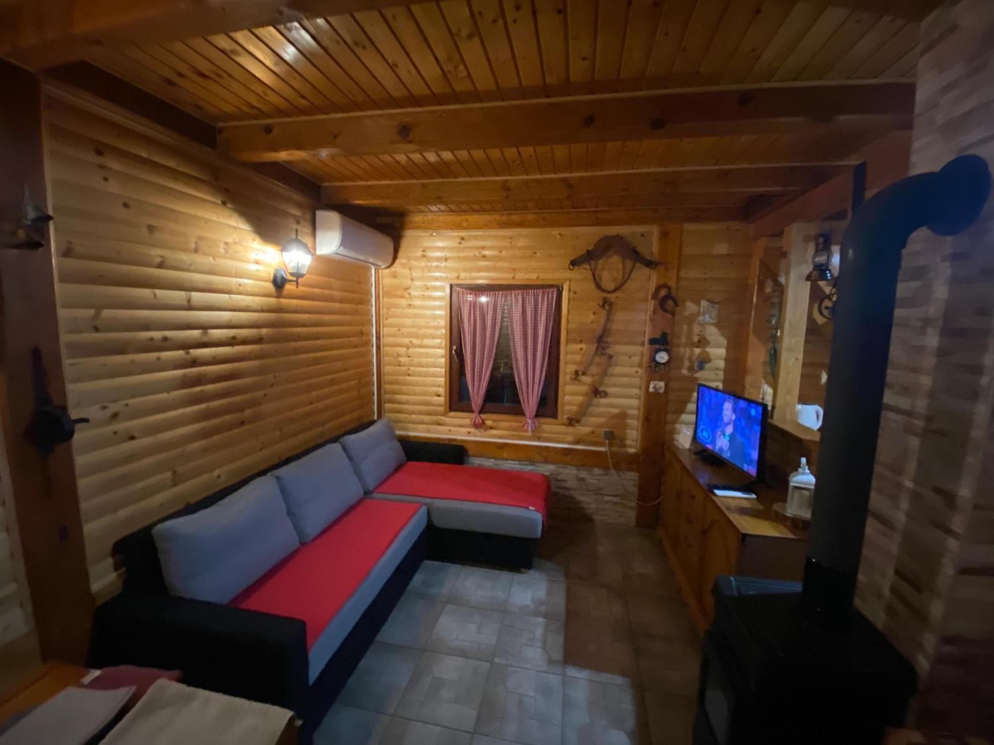 Kuca Za Odmor "Med Strmci" Villa Zlobin Luaran gambar